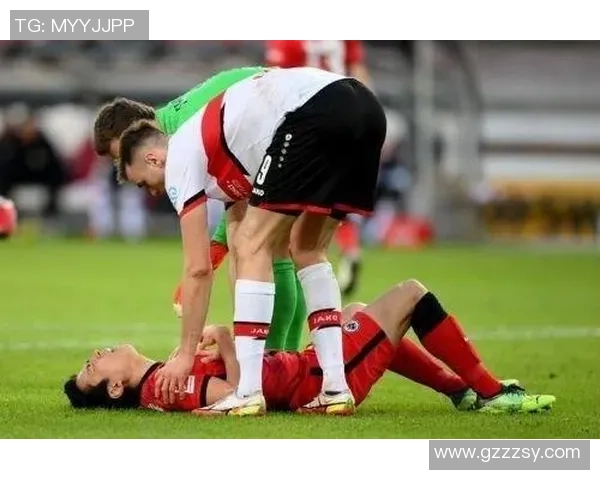 足球球星意外肋骨骨折伤情引关注未来能否复出成最大焦点 足球球星意外肋骨骨折伤情引关注未来能否复出成最大焦点